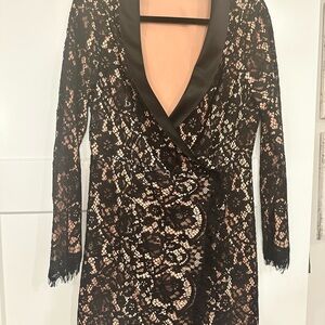 VENUS Black and Tan Garment